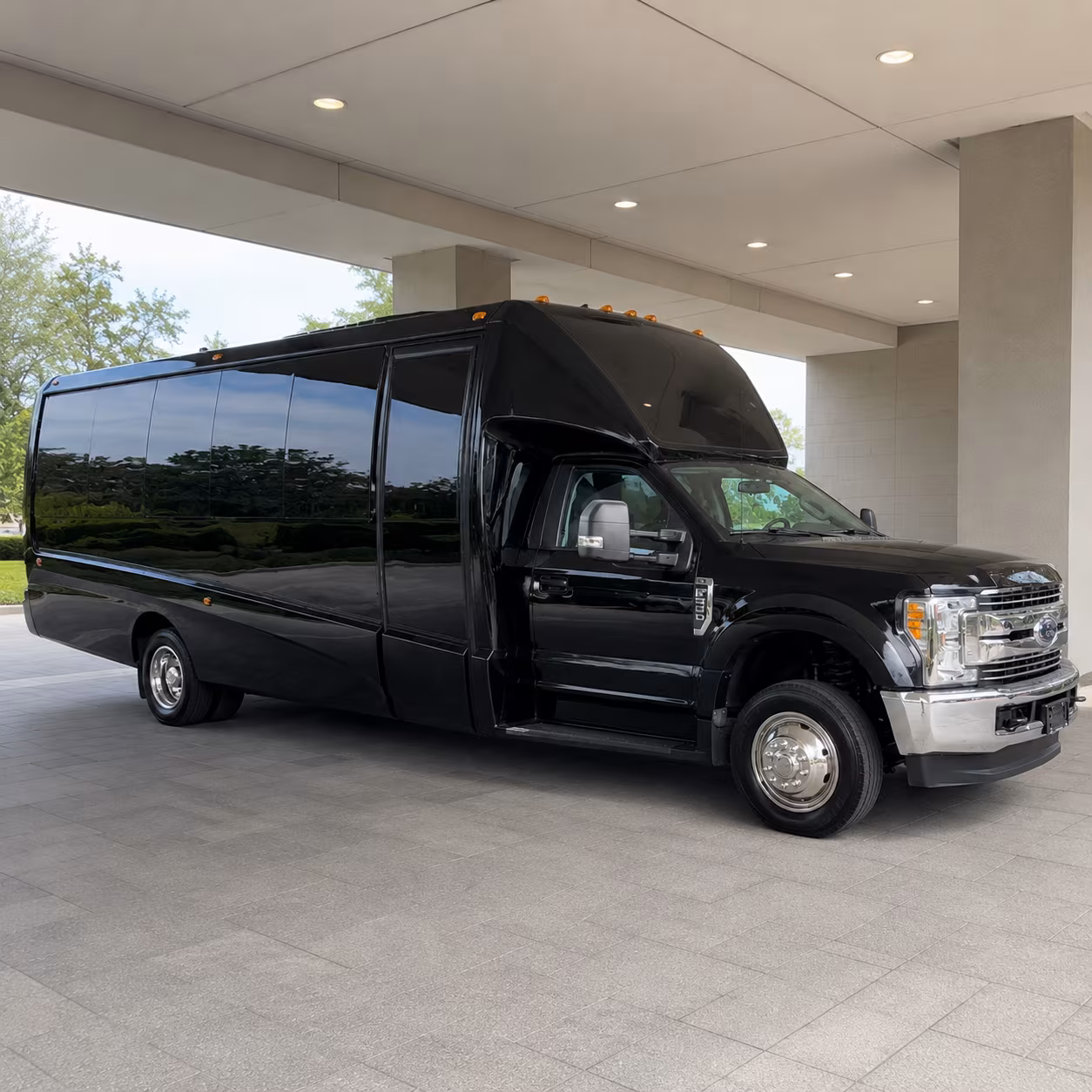 bus rentals for convention groups heading to foxwoods and mohegan sun event centers